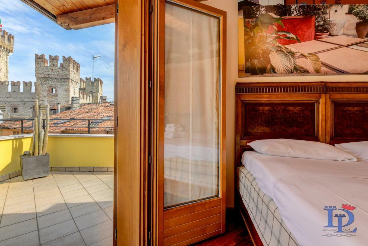 Desenzanoloft Official Partner Marriott Homes & Villas -Penthouse Never Say Never Sirmione Castle View Εξωτερικό φωτογραφία