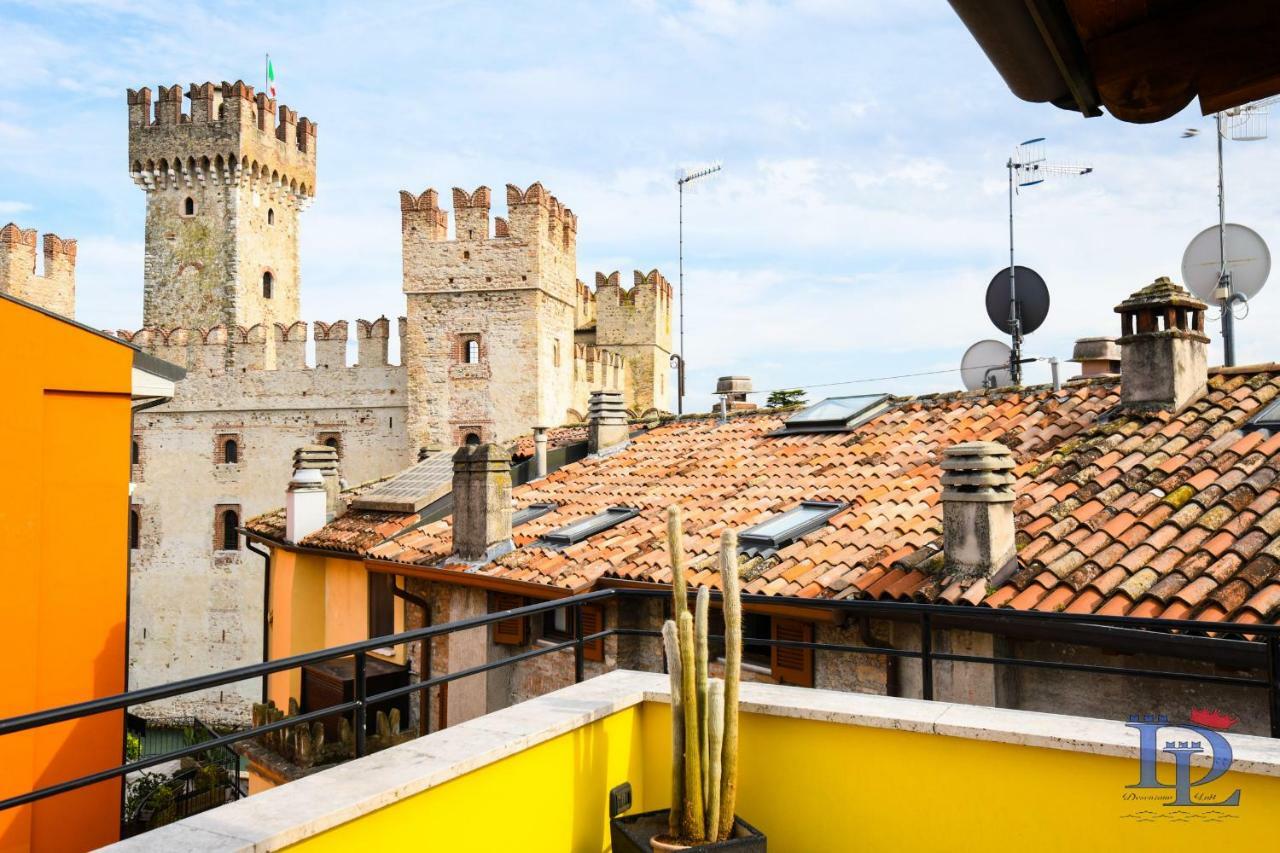 Desenzanoloft Official Partner Marriott Homes & Villas -Penthouse Never Say Never Sirmione Castle View Εξωτερικό φωτογραφία